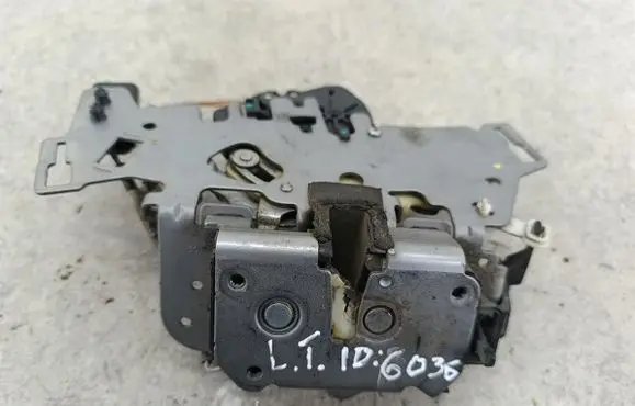 Dodge Grand Caravan Rear door lock 