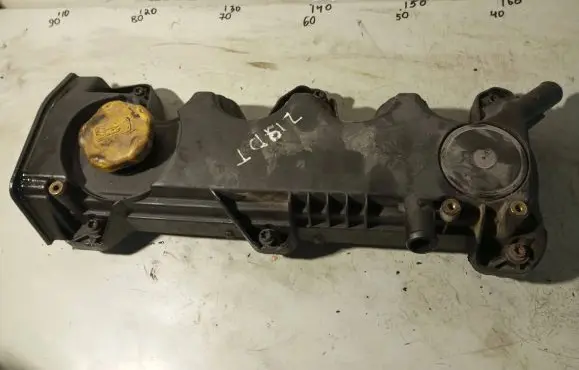 Opel Zafira B Rocker cam cover 55197017