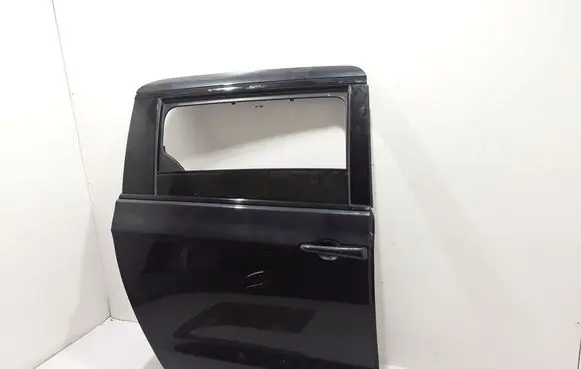 Chrysler Pacifica Side sliding door 68185690AC