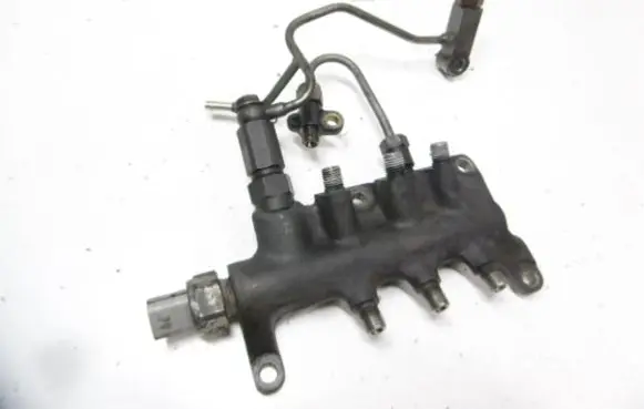 Renault Espace - Grand espace IV Fuel main line pipe