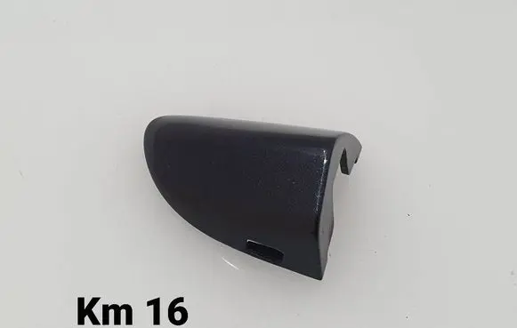 Volkswagen PASSAT B7 Front door handle cover 3C0837880