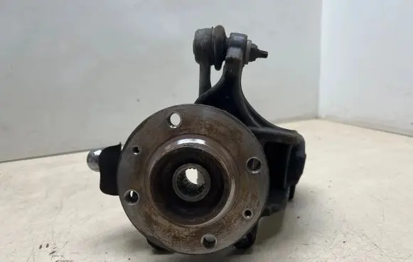 Citroen C3 Front wheel hub