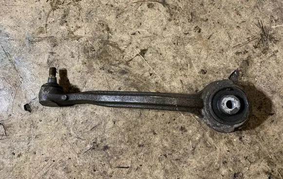 Front lower control arm/wishbone