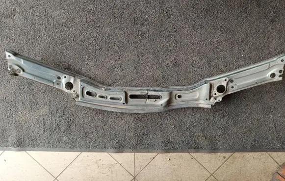 Audi A6 S6 C4 4A Top upper radiator support slam panel 4A0805591A
