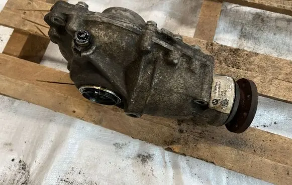 BMW 3 F30 F35 F31 Front differential 764887806 1611080873 GM11