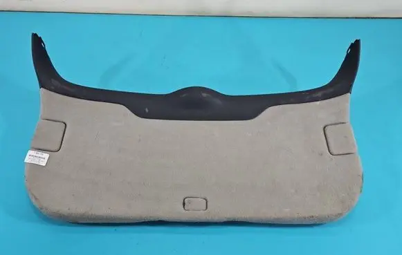 Toyota Avensis T270 Tailgate/boot cover trim set 67750-05080 IMPRK1503722