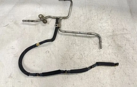 Skoda Superb B6 (3T) Fuel line pipe 03L201360AC