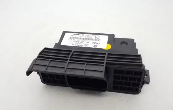 Audi Q7 4L Power management control unit 4F0907280D 4F0910280