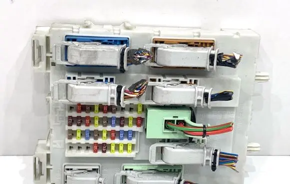 Ford Kuga II Other control units/modules DV6T14A073FN
