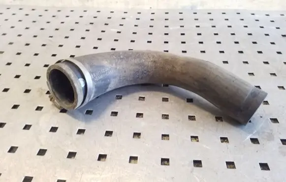 Opel Frontera B Intercooler hose/pipe