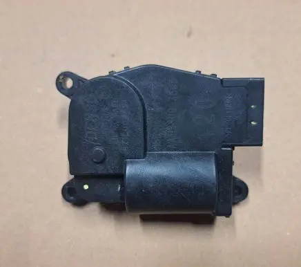 Chrysler 200 A/C air flow flap actuator/motor 