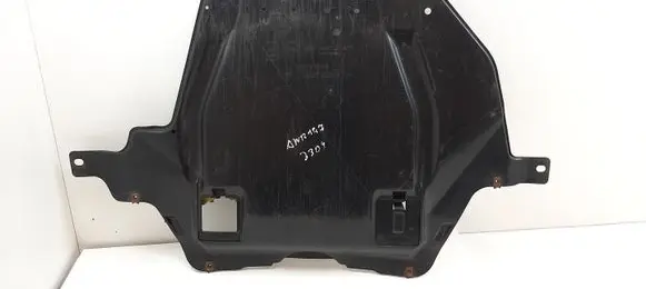 Engine splash shield/under tray