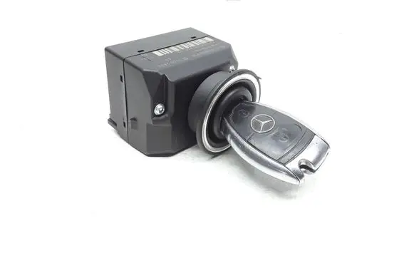 Mercedes-Benz ML W164 Ignition lock A1645450908
