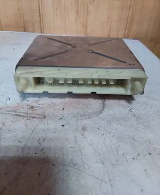 Volvo XC70 Gearbox control unit/module P09480761 T03233243 1T0605A00