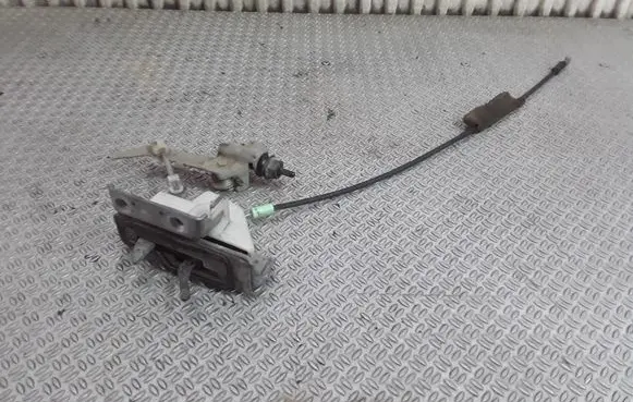 Mazda MPV Sliding door lock 
