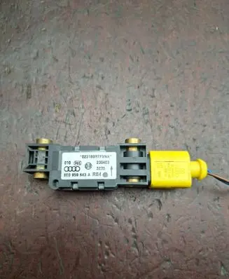 Audi A6 S6 C5 4B Airbag deployment crash/impact sensor 8E0959643A 230403
