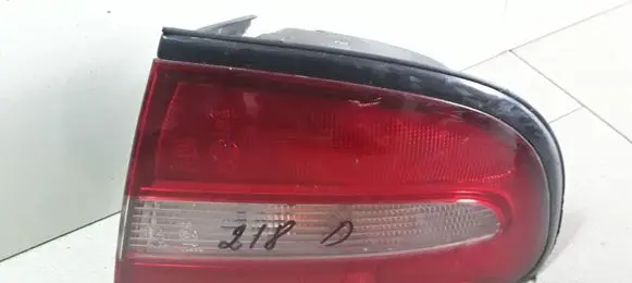 Mitsubishi Galant Rear/tail lights 0431593R