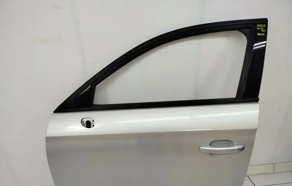 Audi A1 Front door 