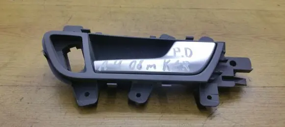 Audi A4 S4 B8 8K Front door interior handle 8K0837020