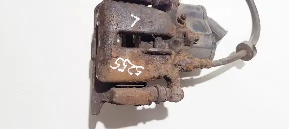 Rear brake caliper