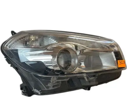 Nissan Qashqai Headlight/headlamp 26010BR01B