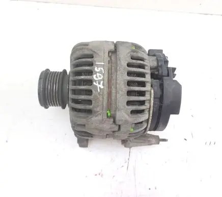Volkswagen Caddy Generator/alternator 06F903023F
