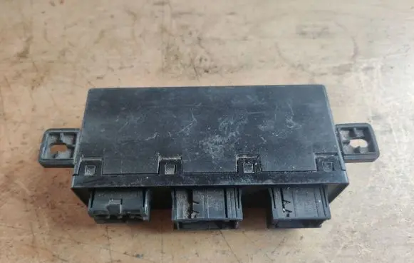 BMW 7 E38 Door control unit/module 61358352061 8352061