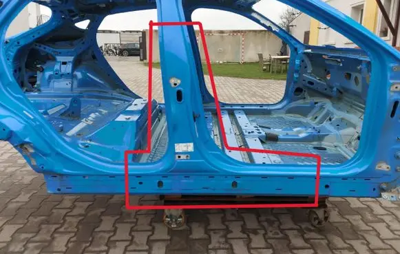 Ford Mustang Mach-E Pillar (middle) FORMACPRo492207