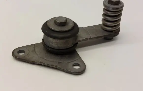 Audi A4 S4 B8 8K Muffler mount bracket/holder 8K0253295
