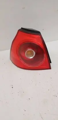 Volkswagen Golf V Rear/tail lights 4VFX13405