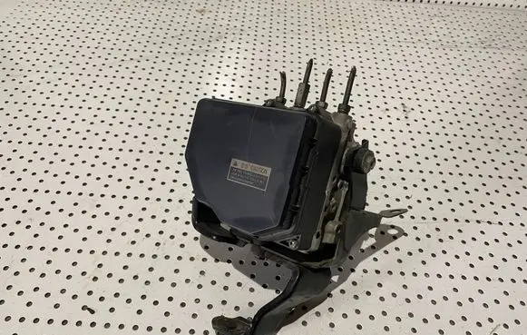 Lexus IS 220D-250-350 ABS Pump 4454053280