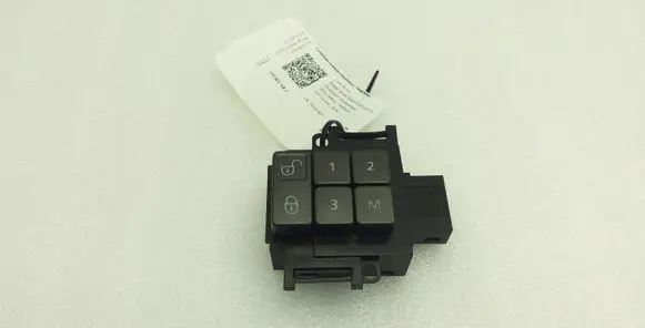 Land Rover Range Rover Sport L320 Central locking switch button 10039079 10039090