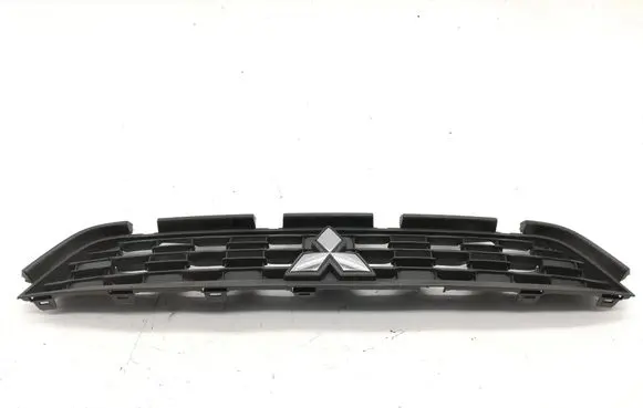 Mitsubishi ASX Quarter panel pressure vent 6402A318