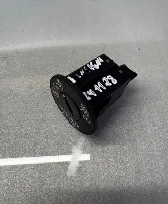 Opel Insignia B Passenger airbag on/off switch 13524006