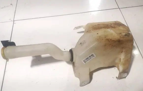 Opel Vectra C Windshield washer fluid reservoir/tank 