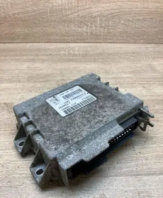 Renault Twingo I Engine control unit/module ECU HOM7700860324