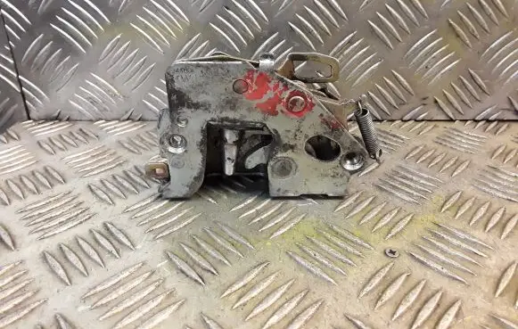 Mercedes-Benz S W126 Front door lock