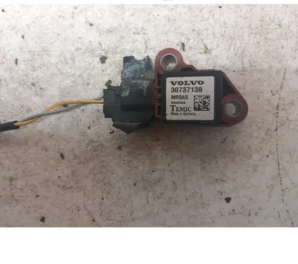Volvo V50 Airbag deployment crash/impact sensor 8840A6 30737138 MRSA5