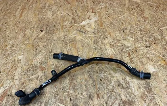 Audi e-tron Engine coolant pipe/hose 4KE819885H