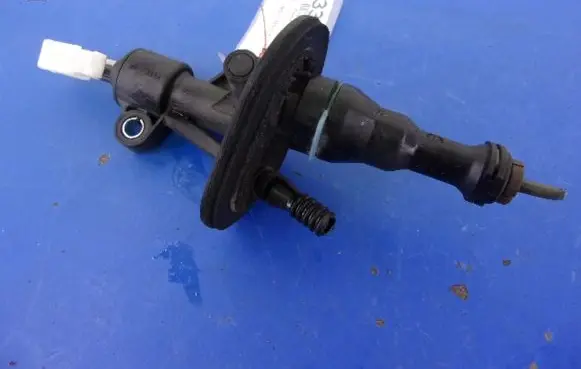 Fiat Punto (199) Clutch master cylinder 55190993
