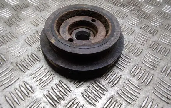 Toyota Avensis T250 Crankshaft pulley