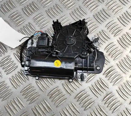 Skoda Superb B8 (3V) Tailgate/trunk/boot lift motor 5TA827887C
