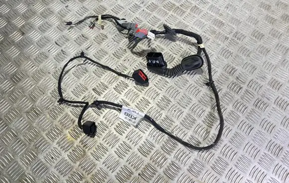 Ford Mondeo MK IV Front door wiring loom 9G9T14K138