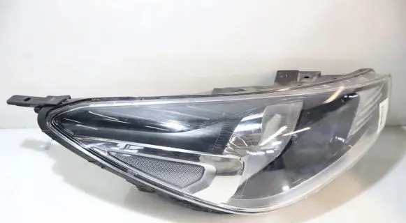 KIA Rio Headlight/headlamp