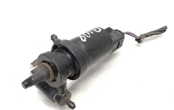 Mercedes-Benz A W176 Windscreen/windshield washer pump 1040723 170117