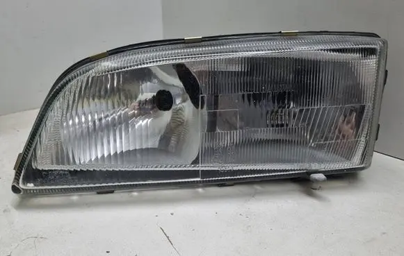 Volvo S70 V70 V70 XC Headlight/headlamp MVV211H031 MVV211A831 MVV211A83L