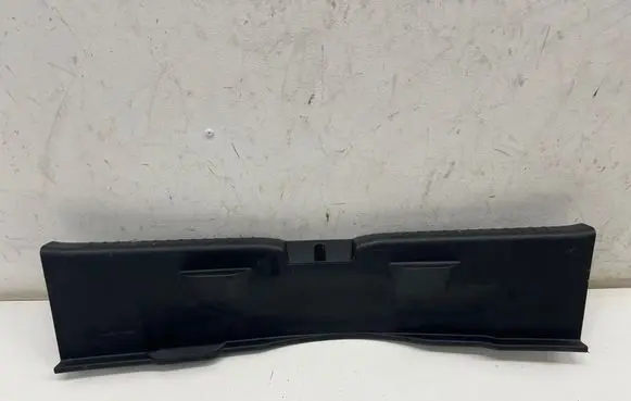 Toyota Yaris XP210 Trunk/boot sill cover protection 64716K0020