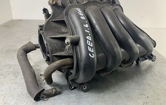KIA Ceed Intake manifold G189101