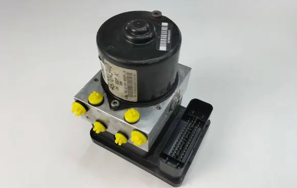 Mitsubishi Outlander ABS Pump 4670A340 06210209344
