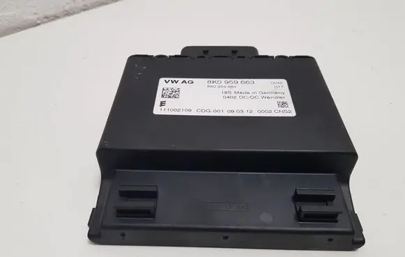 Audi A4 S4 B8 8K Power management control unit 